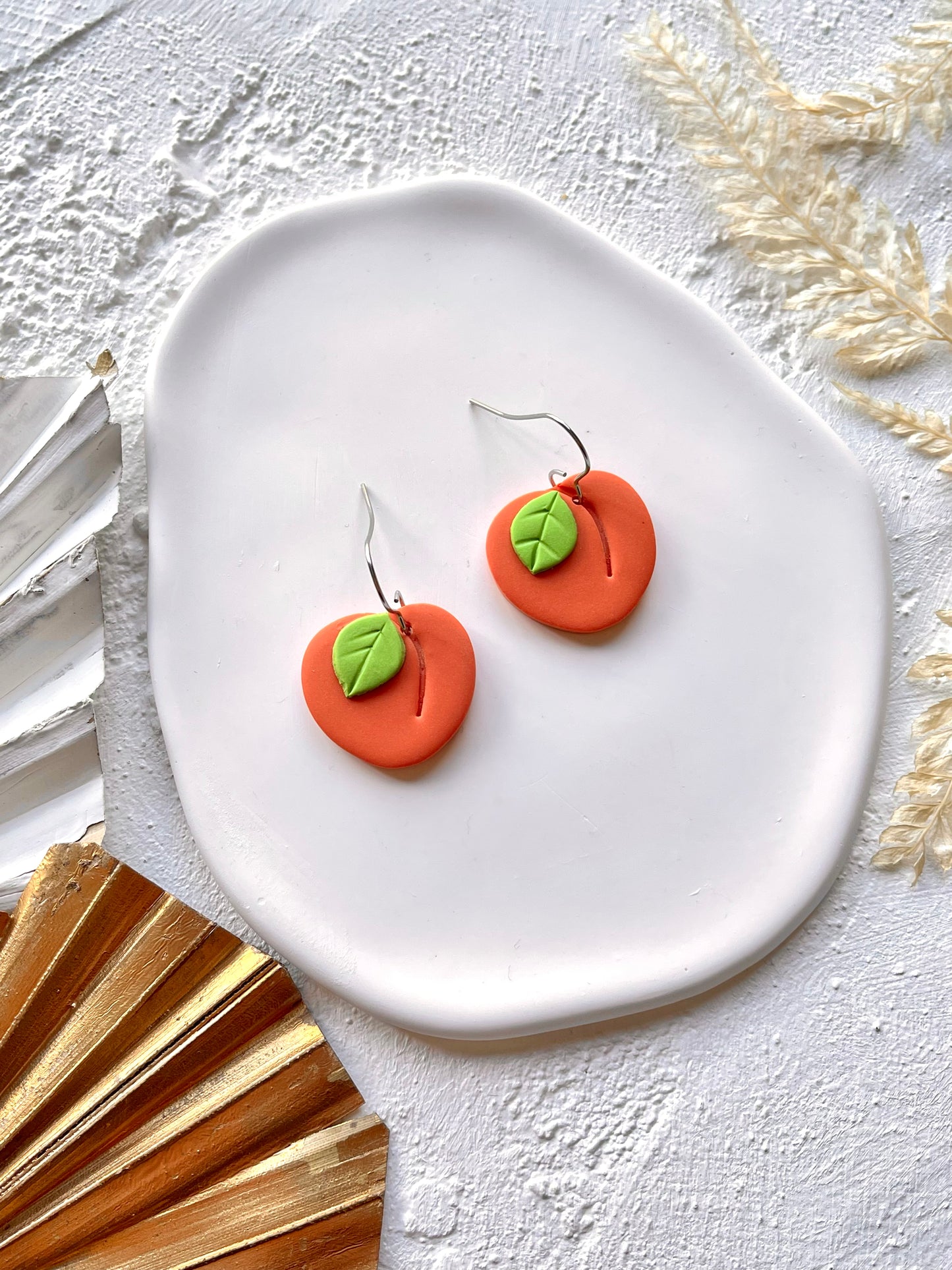 'Peaches' Dangles