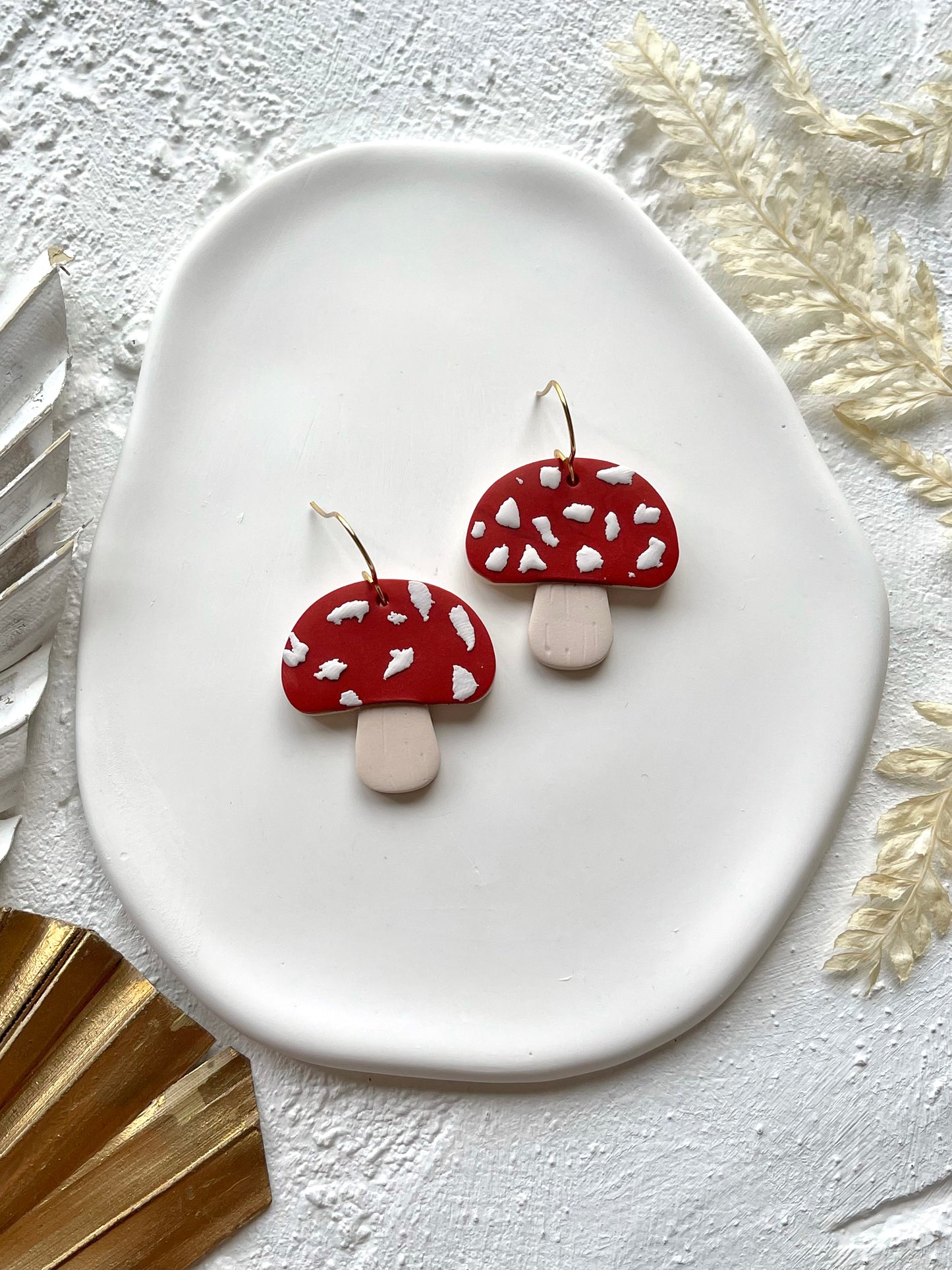 'Mushroom' Dangles